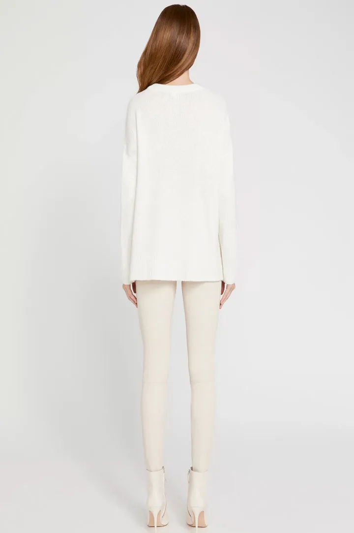 Alice   Olivia - Denise Pullover w Side Slits Soft White