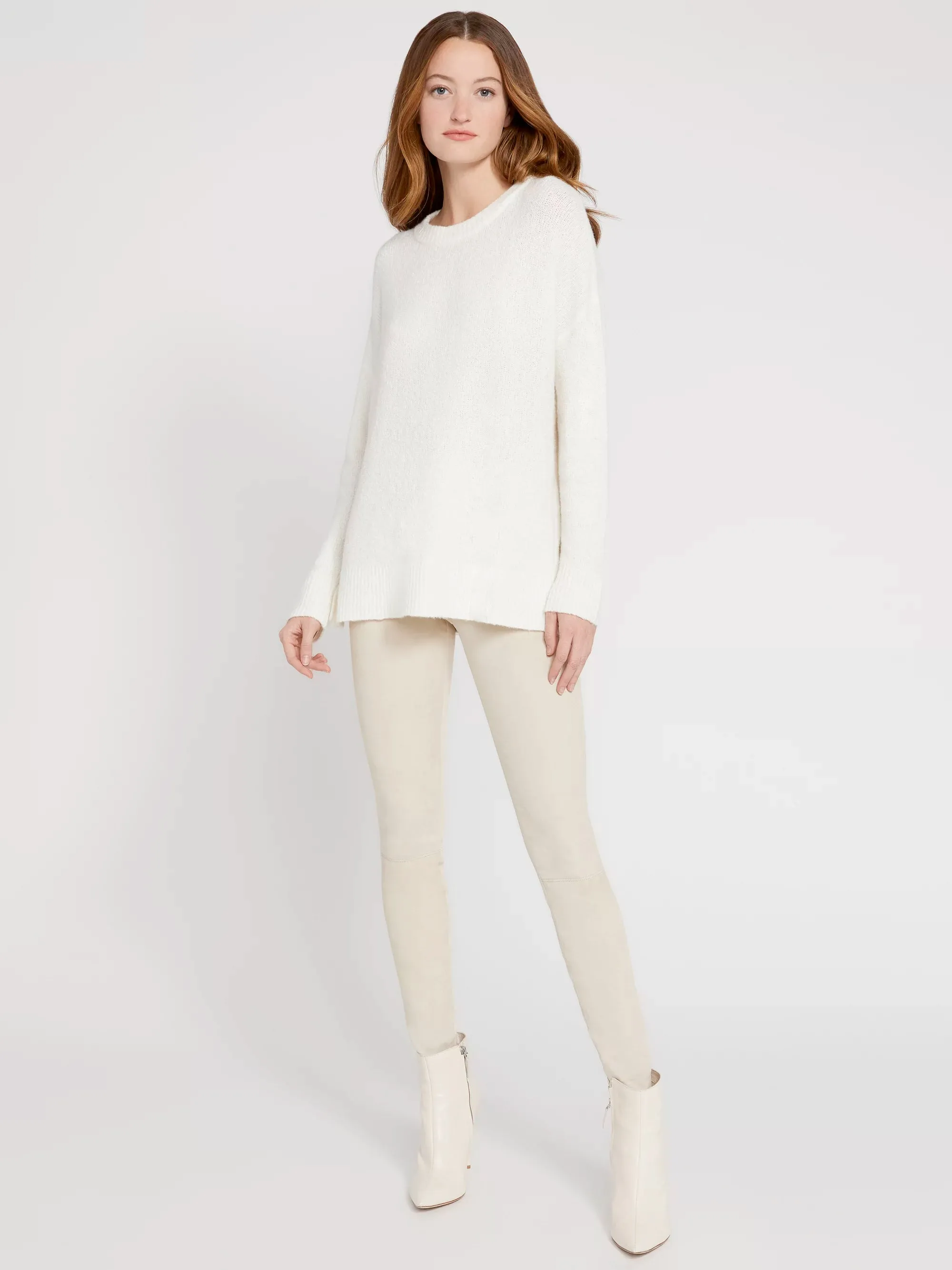 Alice   Olivia - Denise Pullover w Side Slits Soft White