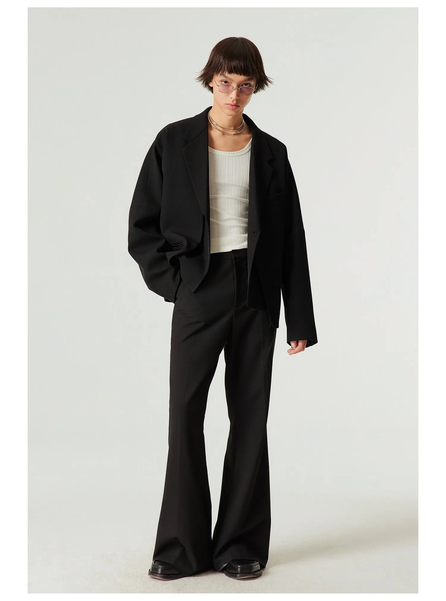 Draped pocket wrinkle-resistant flare pants　