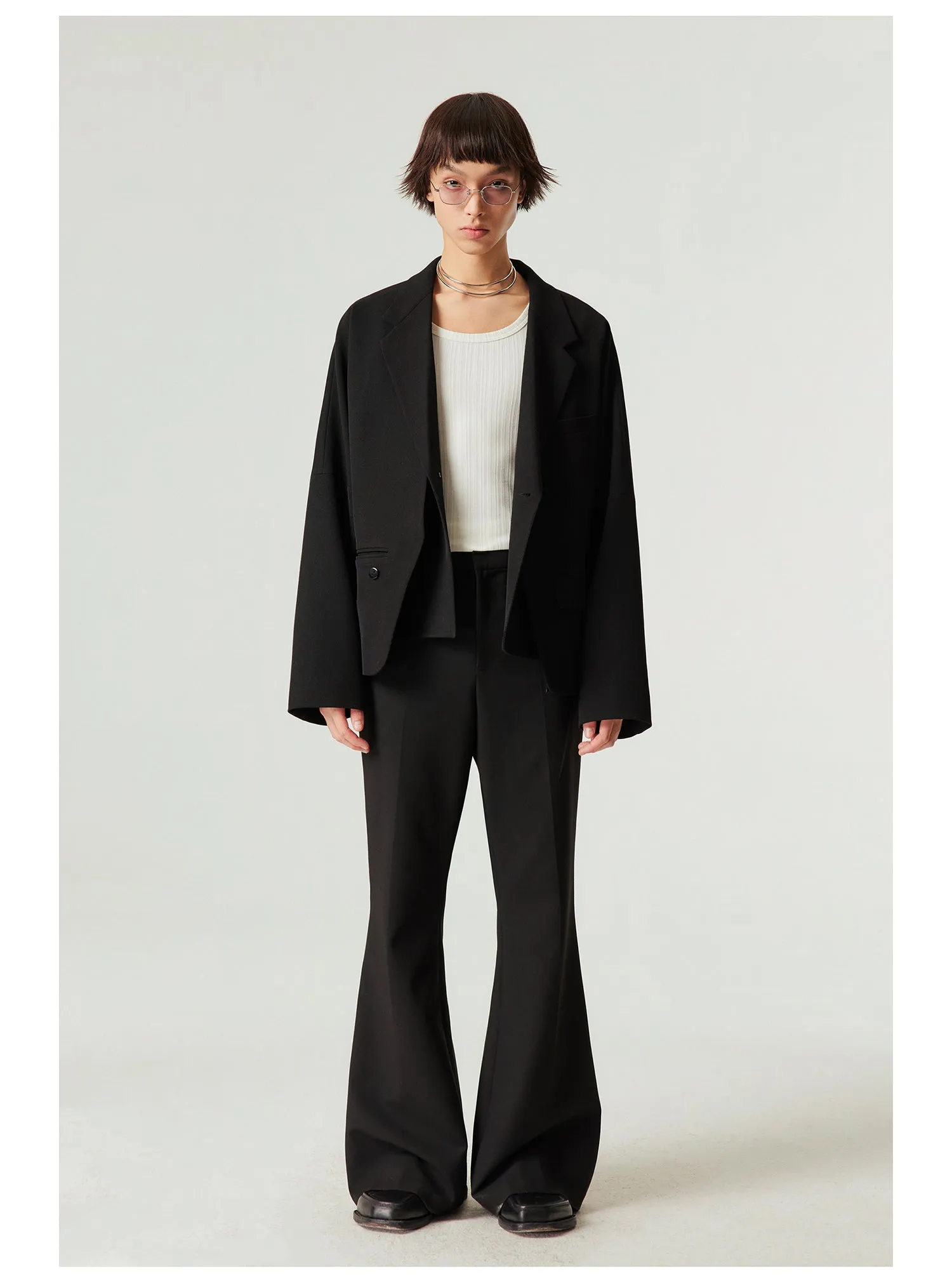 Draped pocket wrinkle-resistant flare pants　