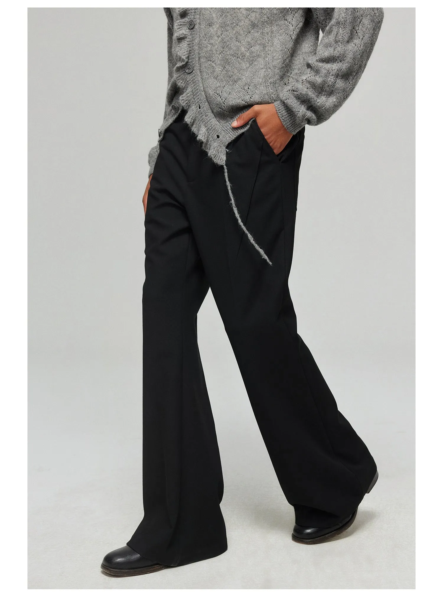 Draped pocket wrinkle-resistant flare pants　