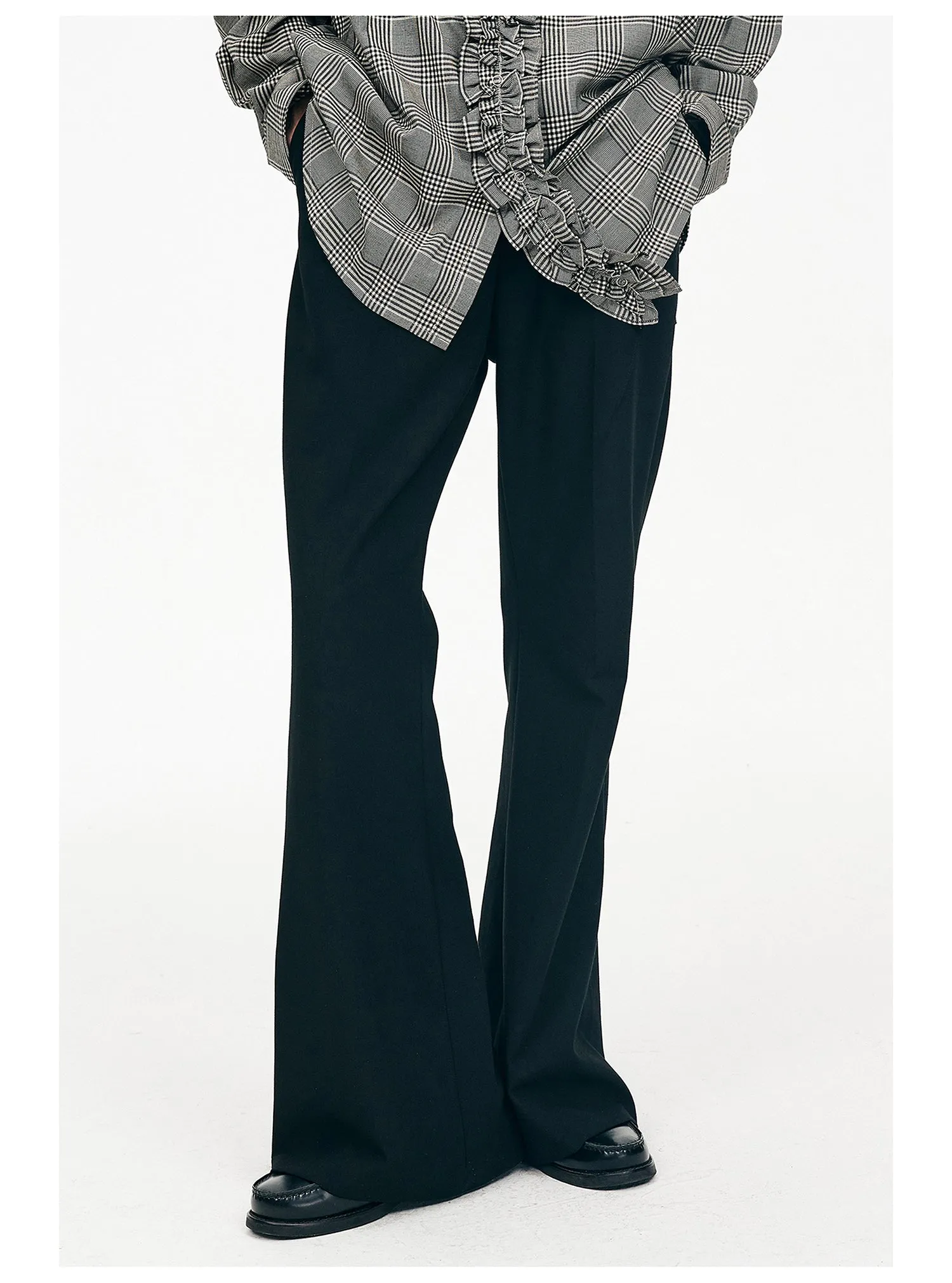 Draped pocket wrinkle-resistant flare pants　