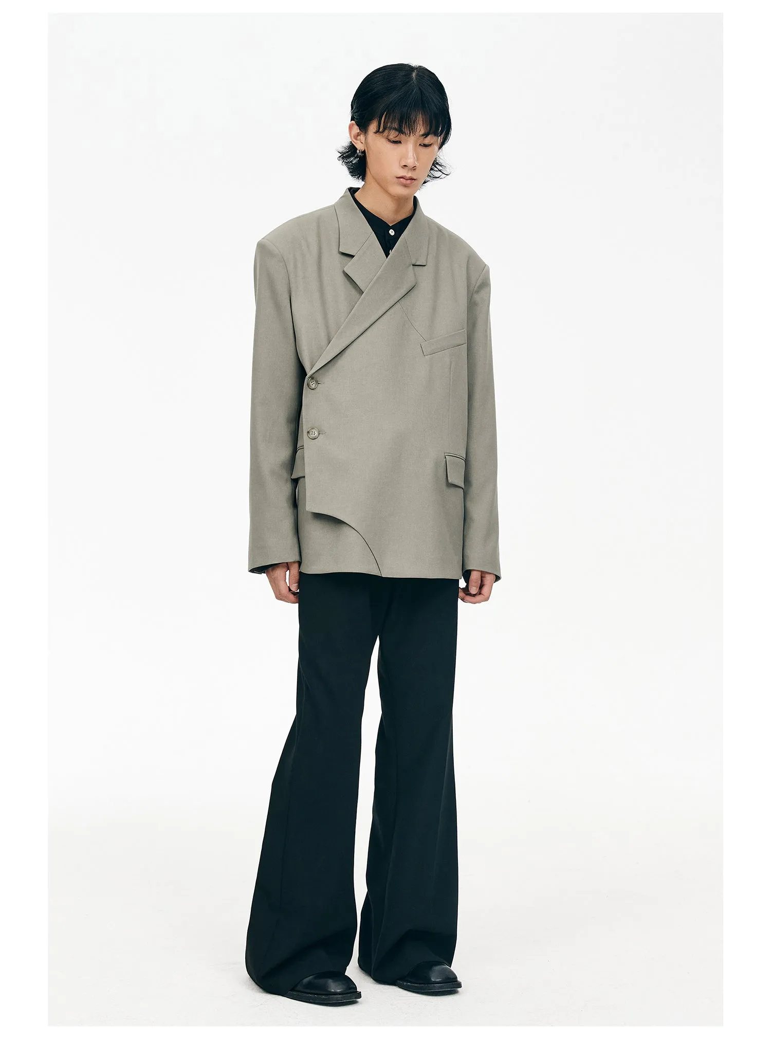 Draped pocket wrinkle-resistant flare pants　