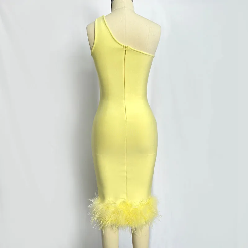 Elegant Bandage Dress With Feathers
