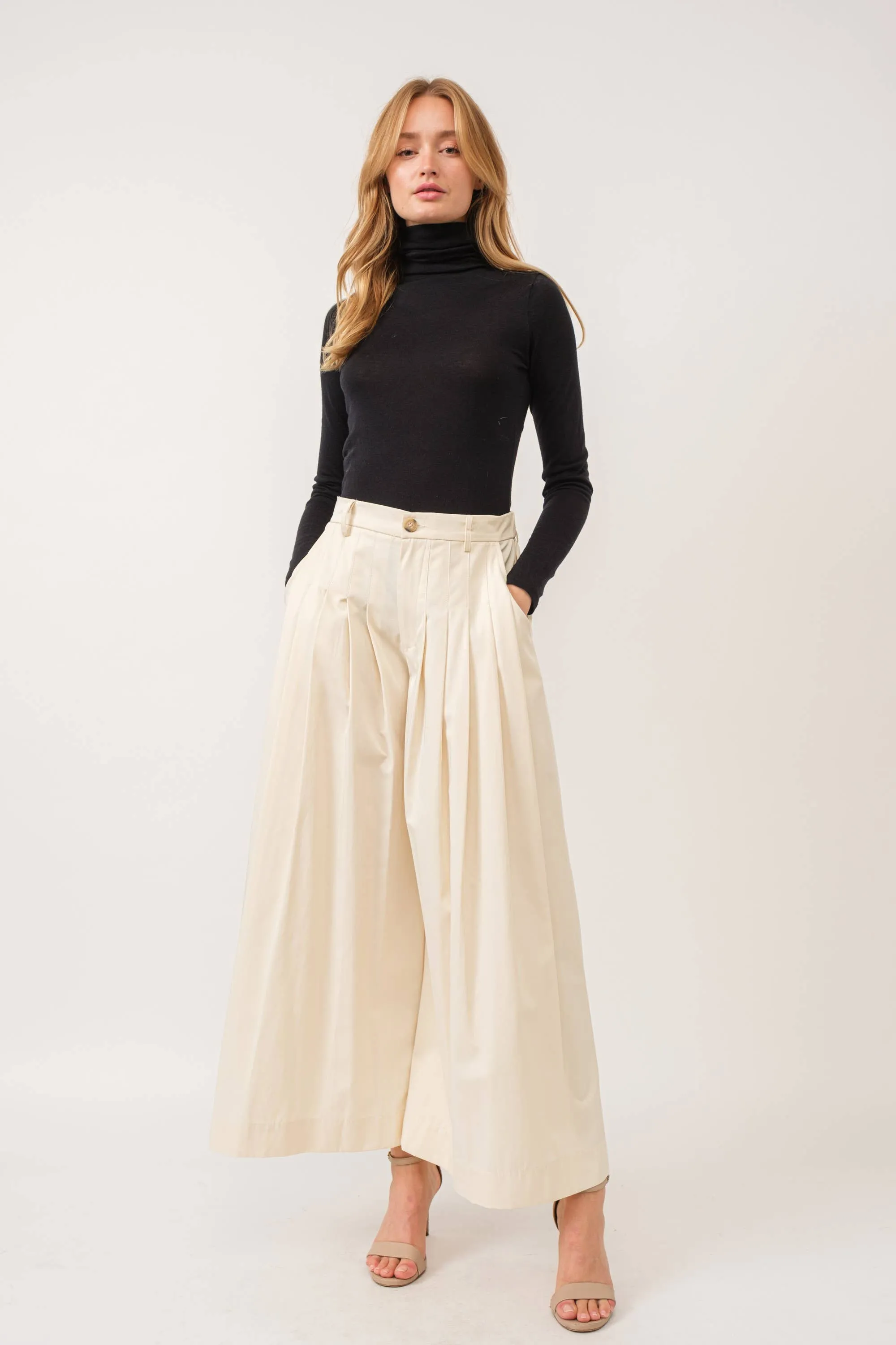 FINAL SALE Rachel Pleated Pants
