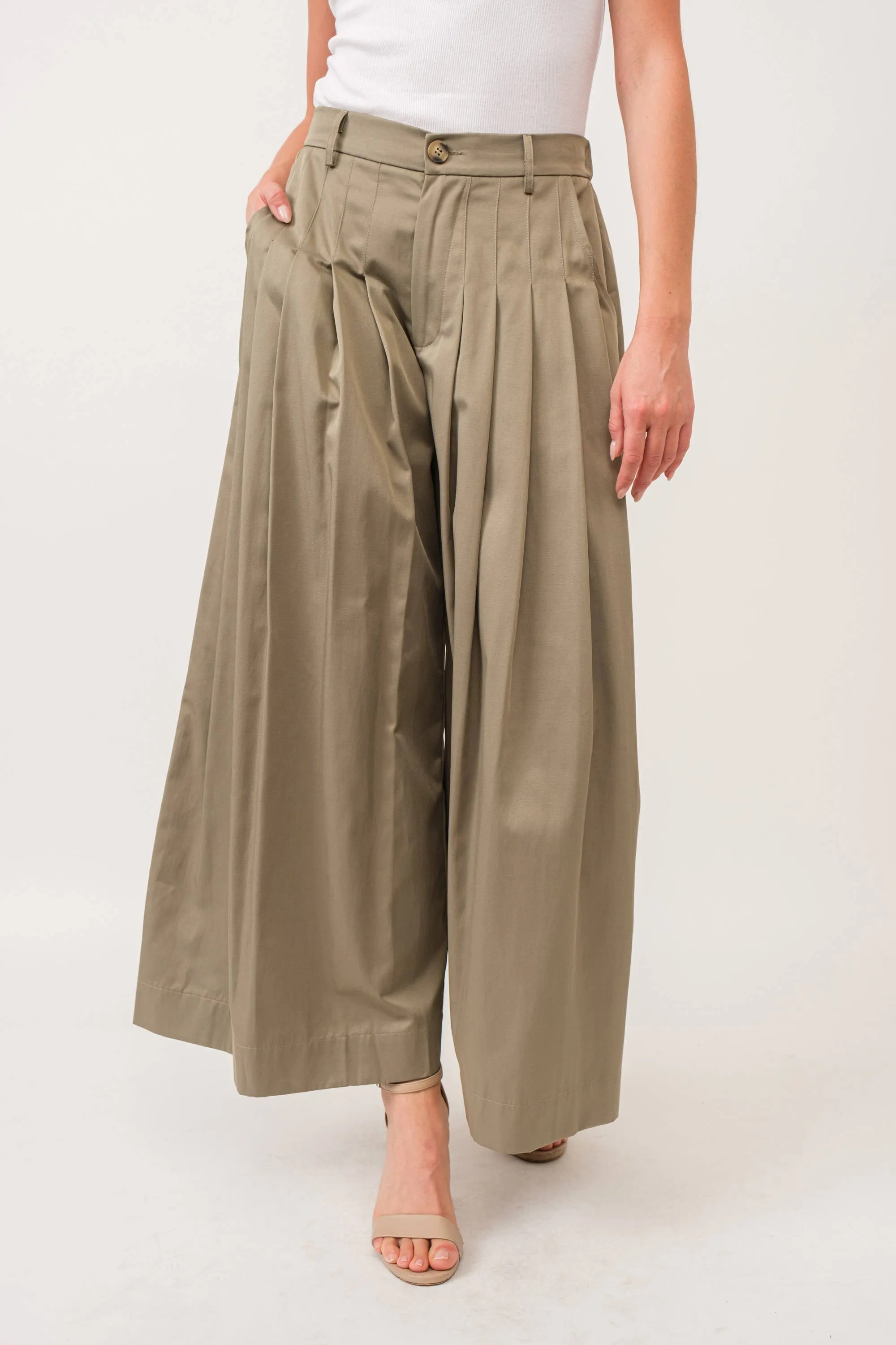 FINAL SALE Rachel Pleated Pants