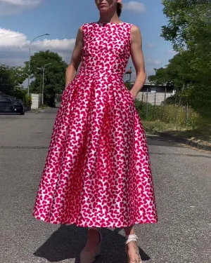 Heart print sleeveless elegant dress
