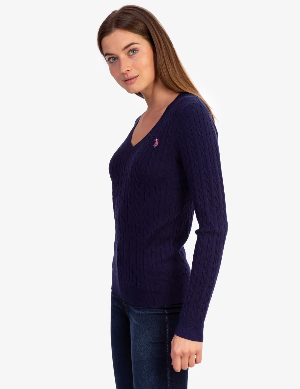 SOFT CABLE V-NECK SWEATER
